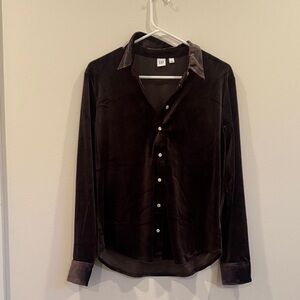 GAP women’s Dark Brown Velvet Button Down Shirt